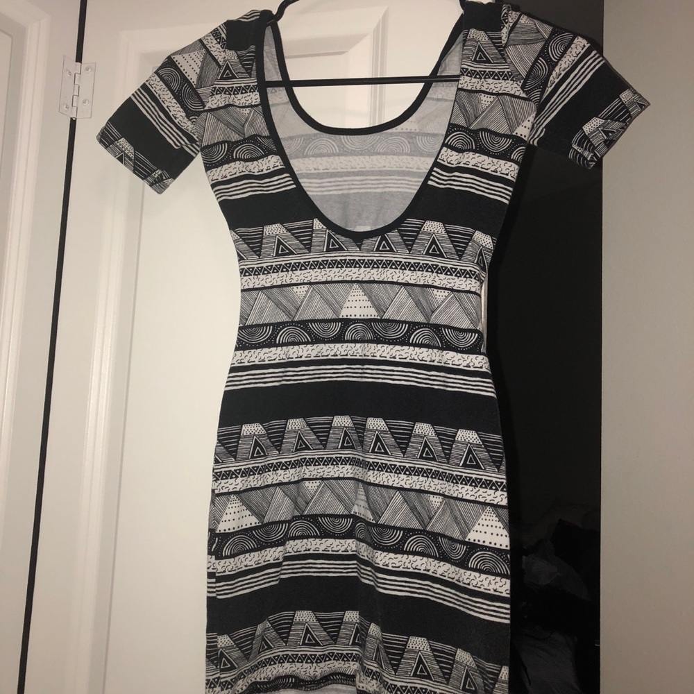 Black and white printed dress